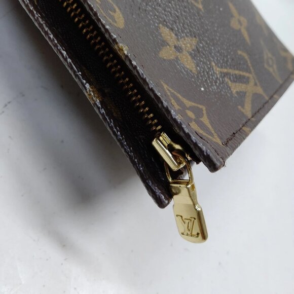 Louis Vuitton Cosmetic Pouch Poche Toilette 19 Brown Monogram mon390-103125 - Picture 7 of 16